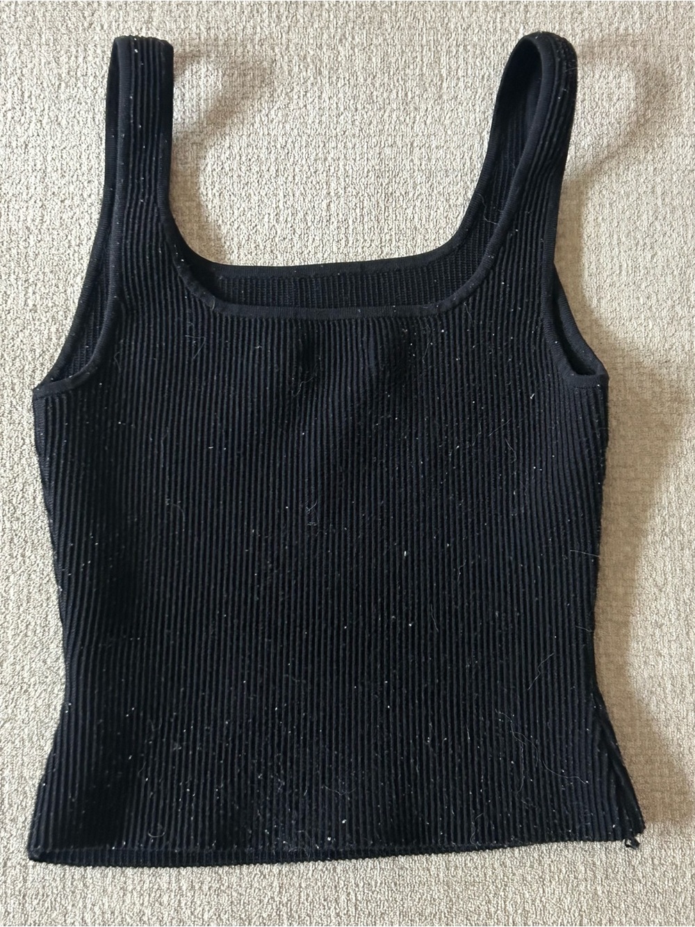 Babaton Ribbed Tank Set of 3 - Picture 4 of 7